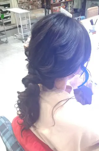 ヘアアレンジ 狩野 歩のヘアスタイル
