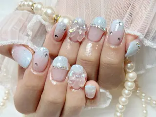 ミディアム Conjunim MAMI🎀✨のネイルデザイン