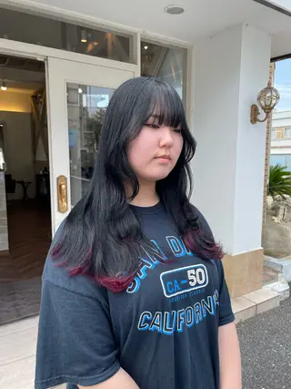 ロング カラー moe🥣ﾚｲﾔｰ ｶｯﾄ/透明感ｶﾗｰのヘアスタイル