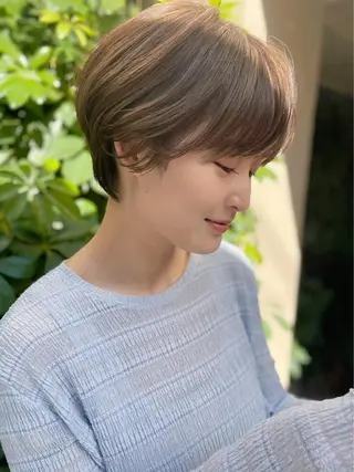 ショート カラー 金子 廉のヘアスタイル