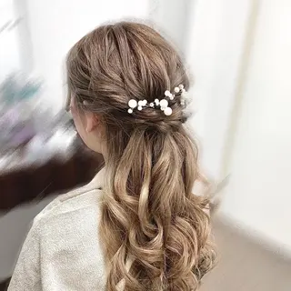 ロング ヘアアレンジ Maria所属・💎脱毛・眉毛💎 アリーのエステ・リラクイメージ