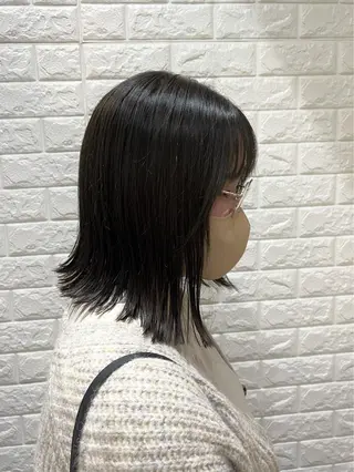 ミディアム カラー 石野 友唯のヘアスタイル