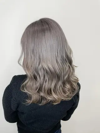 ミディアム LINOET  nagoya所属・手島 カミラのヘアスタイル