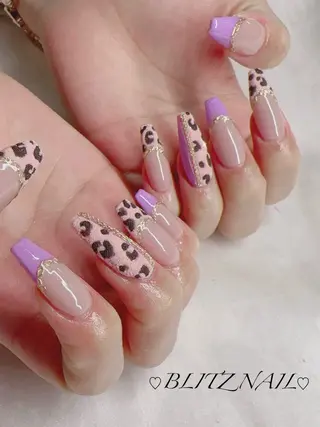 ネイル BLITZ Nail 岩田💅🏻✨のネイルデザイン