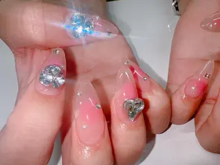 ネイル Nail Salon L'arc所属・💊大阪/心斎橋 moni🧠のネイルデザイン