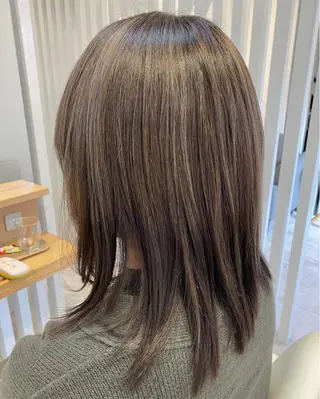 ミディアム カラー ブリーチなしWカラー /酸性ストレート河本のヘアスタイル