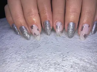 ネイル rea .のネイルデザイン