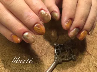 ネイル liberté (リベルテ)のネイルデザイン
