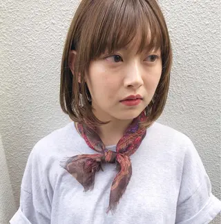ショート カラー 義本 風佳のヘアスタイル