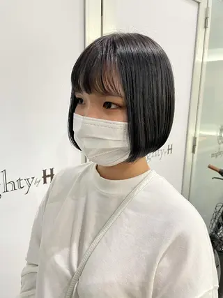 ショート 栄　mighty by H所属・不破一輝/栄/矢場町 ボブ/レイヤー/艶髪のヘアスタイル