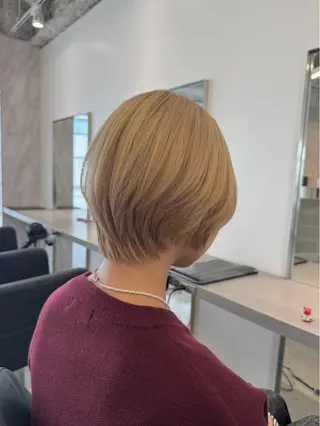 ショート 店長　MANAMI ／ブリーチ／骨格ボブのヘアスタイル