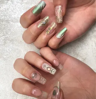 ネイル casita（カシータ）所属・thrush nailsのネイルデザイン