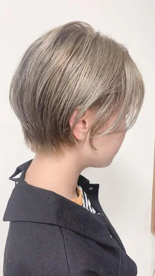 ショート カラー 狩野 純一郎のヘアスタイル