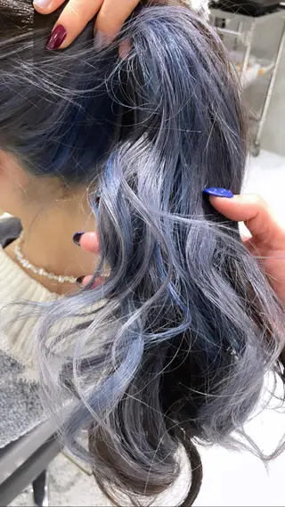 ロング カラー GO TODAY SHARE SALON 原宿本店所属・ブリーチ/ハイトーン 艶カラー/ユリナのヘアスタイル