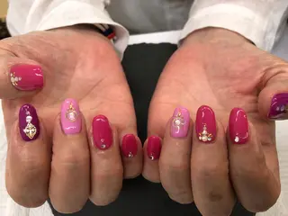 ネイル esNail&eye イーズネイル＆アイのネイルデザイン