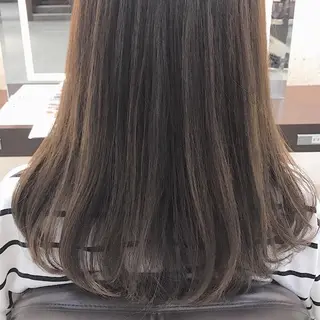 セミロング カラー 二宮 早智子のヘアスタイル
