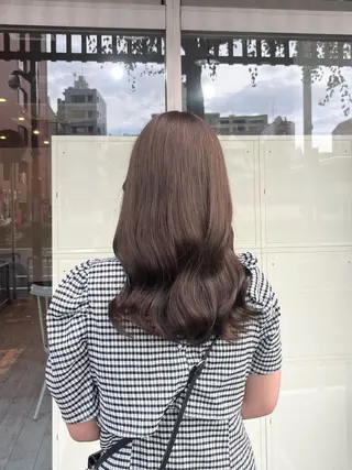 セミロング カラー 村田梨乃/ minim hairのヘアスタイル