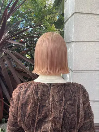 ショート カラー ヘアアレンジ NVEMO.所属・韓国ヘア💇🏼 kanonのヘアスタイル