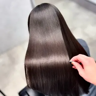 ロング 村山 結香菜のヘアスタイル