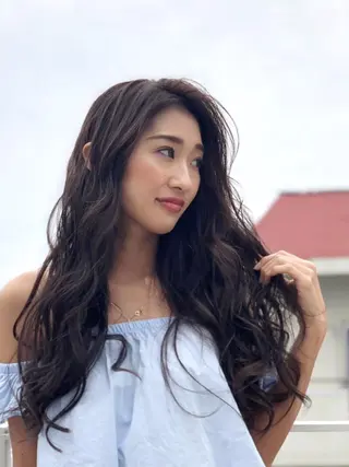 ロング カラー 柳下 涼のヘアスタイル