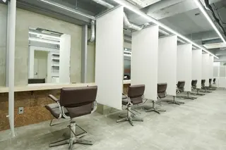 ミディアム カラー ヘアアレンジ 【公式】amble luxe池袋東口🩷のヘアスタイル