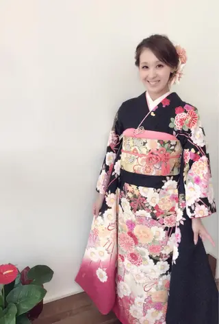 ヘアアレンジ GRANLUSSO 〜グランルッソ駅前店所属・木口 嘉美のヘアスタイル