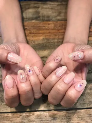 ネイル 佐藤  悠子のネイルデザイン