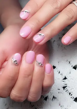 ネイル ゲン レイカのネイルデザイン