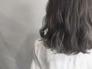 ロング カラー てんま さやかのヘアスタイル