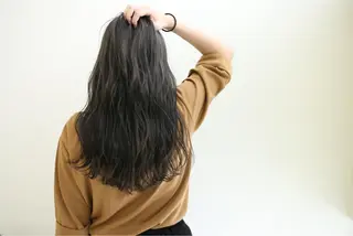 ロング カラー 加藤 利基のヘアスタイル