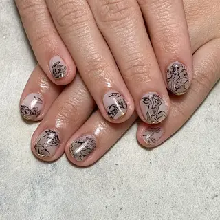 ネイル atelier　FIORITURA所属・FIORITURA aiのネイルデザイン