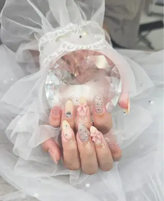 ネイル private salon le'a所属・le'a スタッフのネイルデザイン