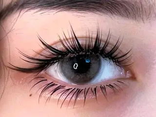 マツエク・マツパ PEEKABOO京橋 EYE&NAILのマツエク・マツパデザイン