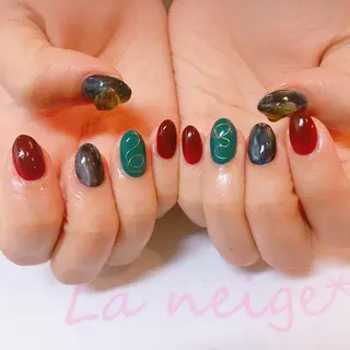 ネイル La neige* yuki 🥯🍑のネイルデザイン