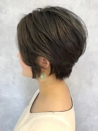 ショート カラー 五月女 隼人のヘアスタイル