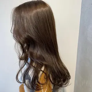 ロング カラー nu所属・nu ✧︎*。のヘアスタイル