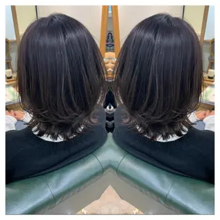 ミディアム カラー 村山 茉衣のヘアスタイル