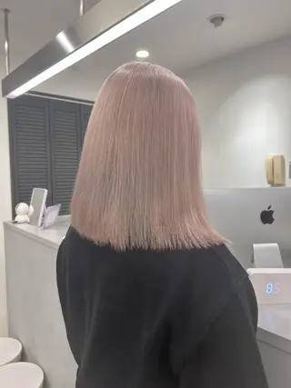 ショート カラー ハイトーン特化サロン 🍑momo🍑のヘアスタイル