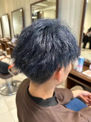 カラー メンズ ブリーチ/艶カラー カノ🌼のヘアスタイル