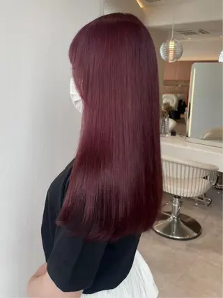 ロング カラー LAVEL AZUSAのヘアスタイル