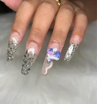 ネイル nail salon fee（フィー）のネイルデザイン