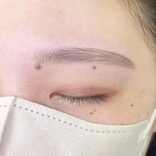 セミロング カラー パーマ ヘアアレンジ メンズ ネイル マツエク・マツパ アイブロウ elblink　/ risaのマツエク・マツパデザイン