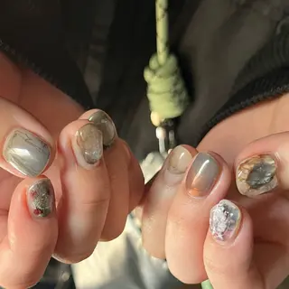 ネイル mitsuki / Manonのネイルデザイン