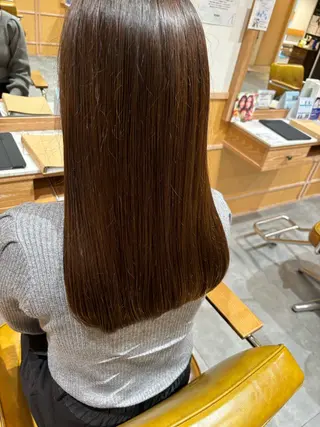 ロング カラー 瀬社家 加奈のヘアスタイル