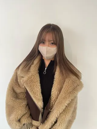 ロング LUCCI所属・udaハイトーン /ボブ/レイヤーのヘアスタイル