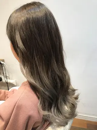 ロング カラー ヒロミ/アレンジ/ アンニュイ/透け感のヘアスタイル