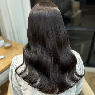 セミロング カラー BELO OSAKA マオのヘアスタイル