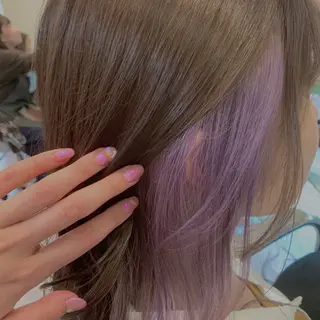 ミディアム カラー 大門 怜以のヘアスタイル