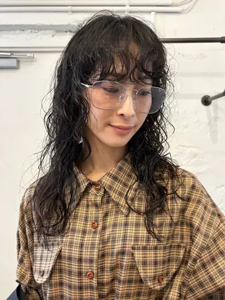 セミロング パーマ ✴︎UNU ✴︎モエカのヘアスタイル