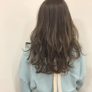 ロング カラー 戸丸 絵夢のヘアスタイル